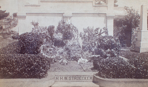 Schoene - Denkmal HHW Stroecker - um 1889 - Albuminabzug