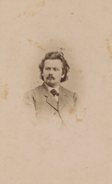 Hermann Heckmann - Porträt - o.J. - Albuminabzug