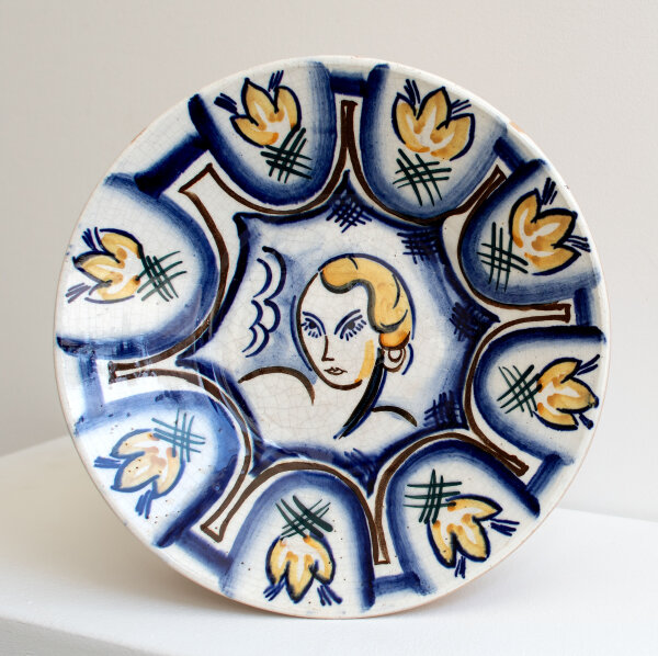 Unbekannt - Wandteller - Ca. 1922 - Keramik, handbemalt